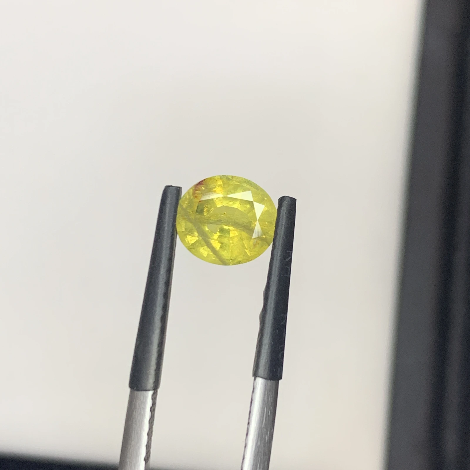 1.52 ct Natural Chrysoberyl Oval Shape Loose Gemstone — view 2